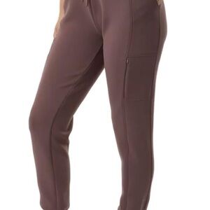 32 Degrees Heat Women's Active Tech Jogger Pant with Pockets, Brown Medium